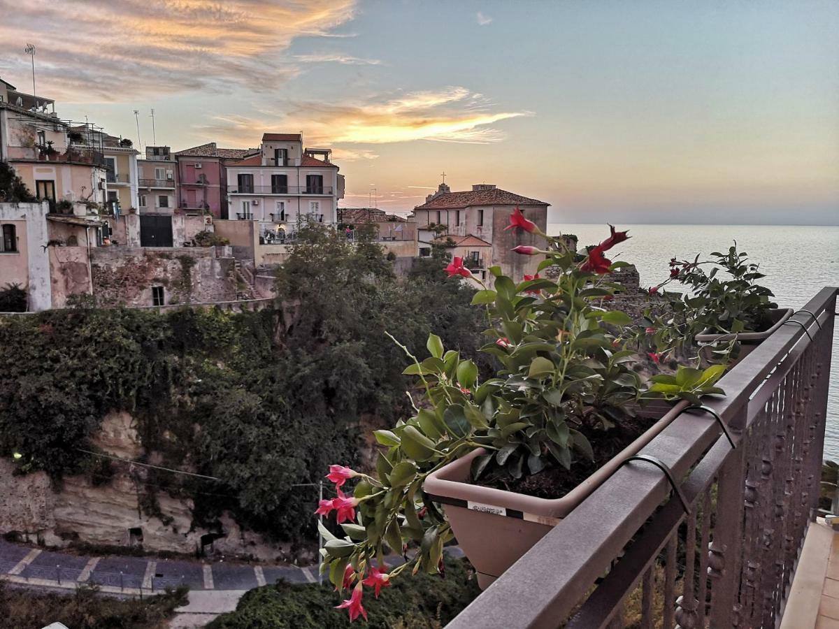 A Casa Di Noemi Hotel Pizzo  Luaran gambar